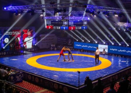 مرحله نیمه نهایی لیگ دسته یک کشتی آزاد باشگاه‌های کشور برگزار شد