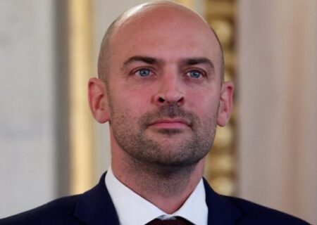 وزیر خارجه فرانسه: تماس مهمی با عراقچی داشتیم