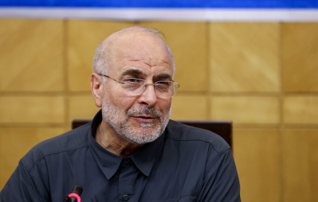 نباید به انسجام ایجاد شده با قلم، زبان و عمل خود خدشه ای وارد کنیم