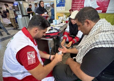 خدمت‌رسانی هلال احمر به ۱۲ هزار و ۵۶ زائر اربعین در مرزهای خوزستان