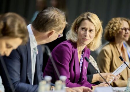 حمایت وزیران دفاع اروپا از افزایش فشار بر روسیه و آموزش نظامیان اوکراین