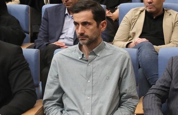 واکنش توییتری فرزند پزشکیان به جلیلی درباره مذاکره