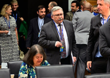 اولیانوف: اروپا مرتکب اشتباه بزرگی شد