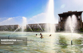 آب بازی چاشنی تفریح‌ تابستانه کودکان