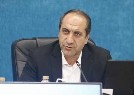 دفاع مشروع، منظم و قاطع فرمانداران؛ وظیفه نمایندگان دولت و حاکمیت در استان‌هاست