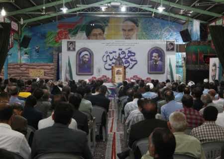 استاندار اصفهان: مسئولیت‌پذیری فراتر از شرح وظایف، رمز تحول کارکنان دولت است