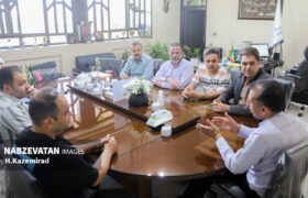 نشست هئیت مدیره اتحادیه فناوری ارتباطات، فرهنگی و هنری شهرستان لنجان با مدیر آموزش و پرورش زرین شهر