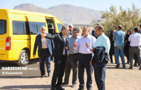 بازدید نماینده مردم لنجان در مجلس و اعضاء شورای اسلامی زرین شهر از لاگون‌های کارخانه ذوب آهن