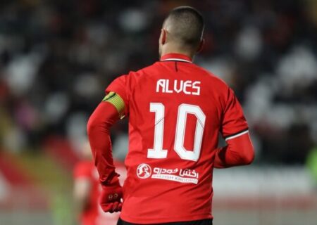 شماره ۱۰ تراکتور خالی ماند