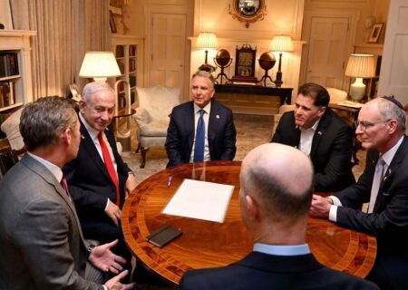 اسرائیل در حال بررسی اعزام یک هیات به دوحه است