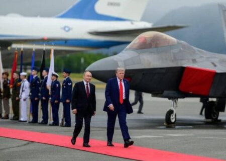 پوتین به جای تحریم، تکریم شد