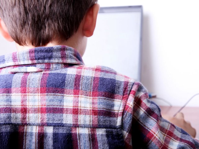 تماشای زیاد صفحه نمایش به قلب نوجوانان آسیب می‌زند