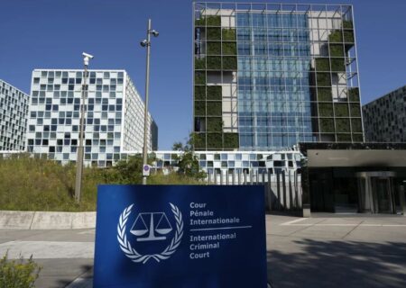 دیوان بین‌المللی کیفری تحریم‌ها ی آمریکا را حمله آشکار به استقلال قضایی خود خواند