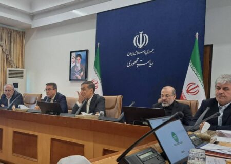 نخستین نشست کارگروه نظام پرداخت حقوق کارکنان دولت مبتنی بر عملکرد تشکیل شد