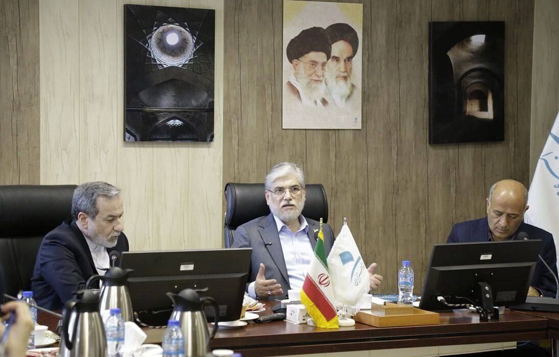 وزیر علوم: حفظ یکپارچگی منطقه تاریخی اطراف دانشگاه هنر یک وظیفه ملی است