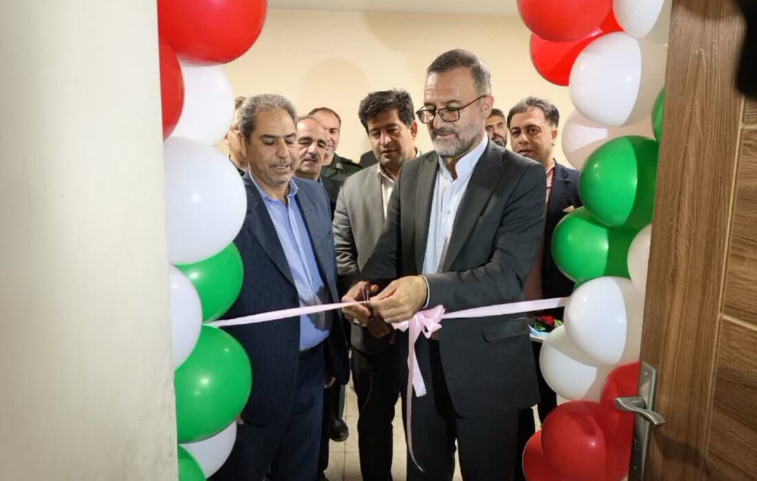 آیین افتتاح هوشمندسازی مدارس شهرستان فلاورجان و کلنگ‌زنی احداث تصفیه‌خانه قهدریجان