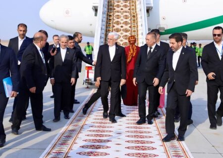 عارف وارد ترکمنستان شد