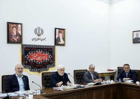 عارف: حضور موثر و فعال در فضای فناوری‌های نوین و دیجیتال یک الزام است