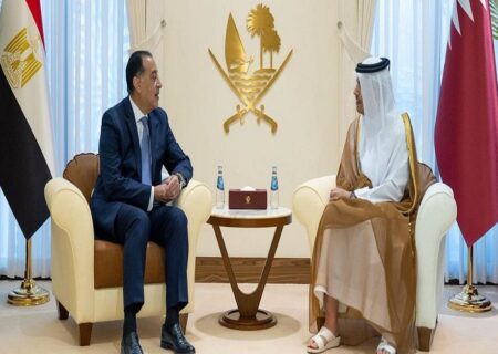 تأکید وزیران خارجه مصر و قطر بر لزوم توقف فوری جنایات در غزه