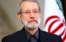 لبنانی ها با هشتگ “ایران پشتیبان ماست” به استقبال سفر لاریجانی رفتند