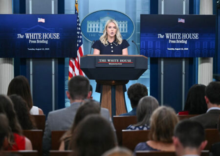 ترامپ در پی برگزاری نشست ۳ جانبه است