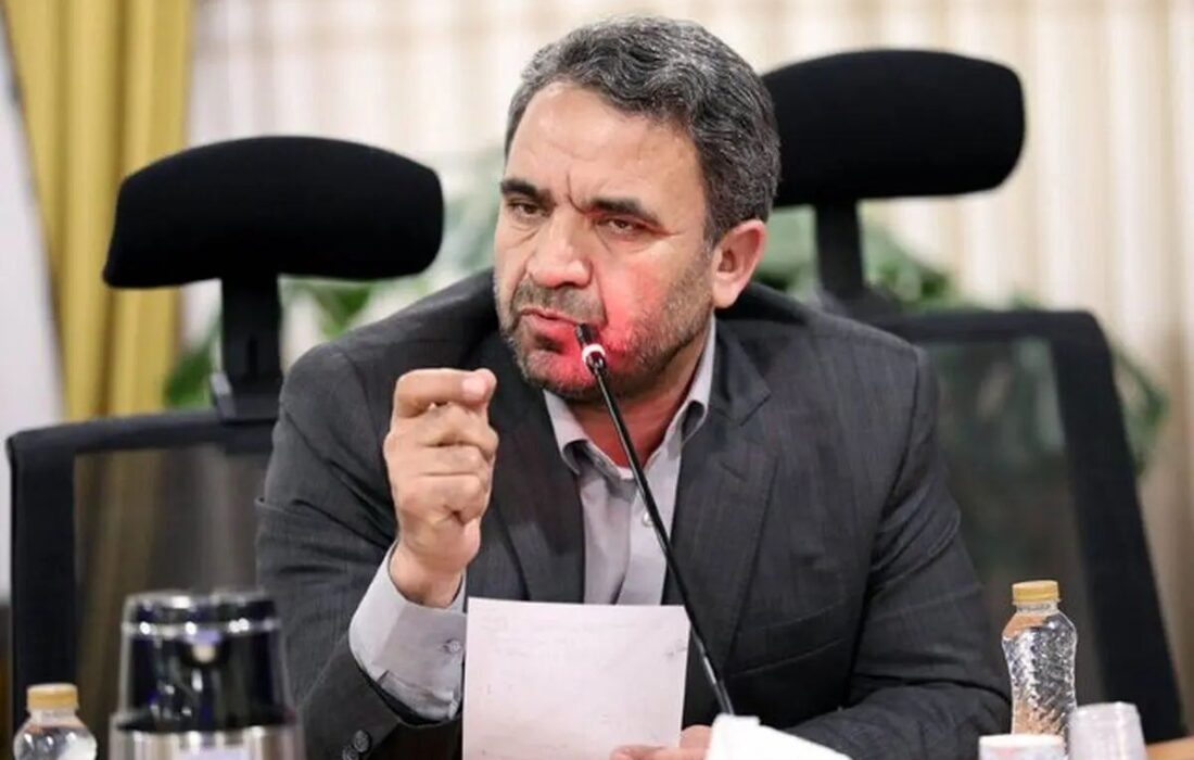 محمودزاده: تفاهم‌نامه اجرایی ۳۰ روز بیمه معلمان مدارس غیردولتی هفته آینده امضا و عملیاتی می‌شود