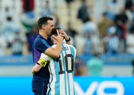 به خداحافظی مسی فکر نمی‌کنیم؛ زمان لذت بردن از بازی کاپیتان است