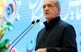 پزشکیان: اگر دانشجو معترض است ما مقصریم/ کاری کنیم مردم به انقلاب خوش‌بین باشند