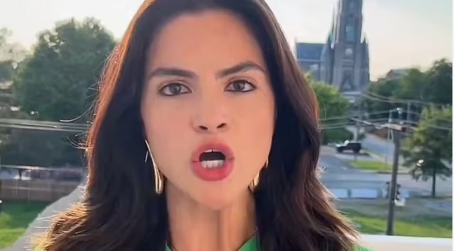 هتک حرمت قرآن از سوی نامزد انتخابات کنگره آمریکا