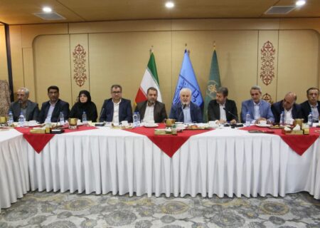 سند بناهای تاریخی کاخ هشت بهشت و تالار تیموری رونمایی شد