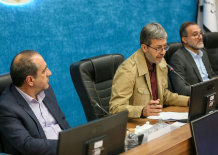 استاندار اصفهان: مشارکت حداکثری، مهم‌ترین پدافند غیرعامل در برابر دشمن است