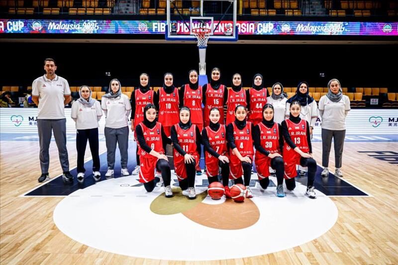 صعود دختران بسکتبال ایران به نیمه‌نهایی کاپ آسیا