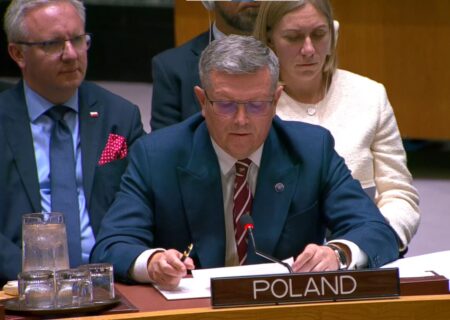 آمریکا و بیش از ۴۰ کشور خواستار اقدام سازمان ملل درباره نقض حریم هوایی لهستان شدند