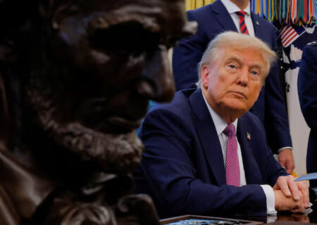 حمله آمریکا به دومین کشتی ونزوئلایی و کشته شدن ۳ تن