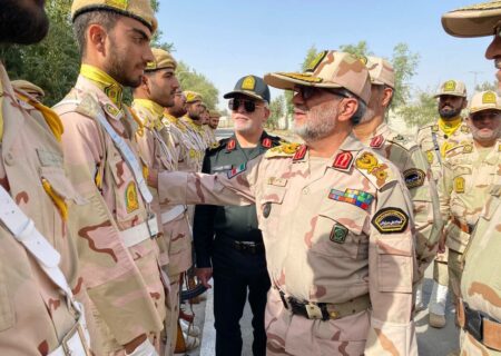 اقتدار مرزبانی در گرو وجود نیروهای ولایتمدار و با ایمان است