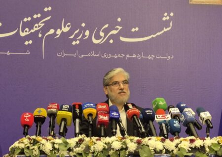 سیمایی: پارک‌های علم و فناوری طی یک سال ۱۲۹ همت درآمدزایی داشته است