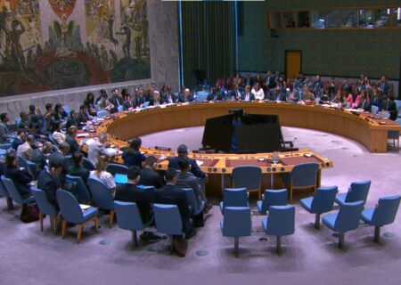 بازی غرب با آینده نامعلوم تازه شروع شده!