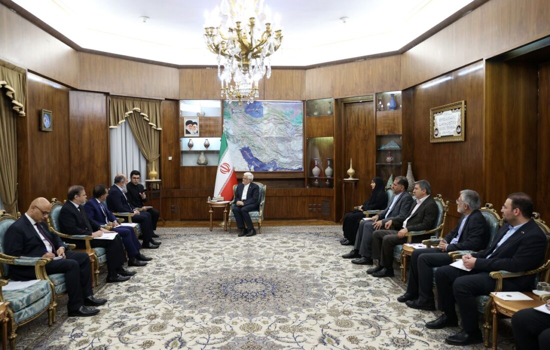 عارف: بازارچههای مرزی ایران و پاکستان فعال شوند