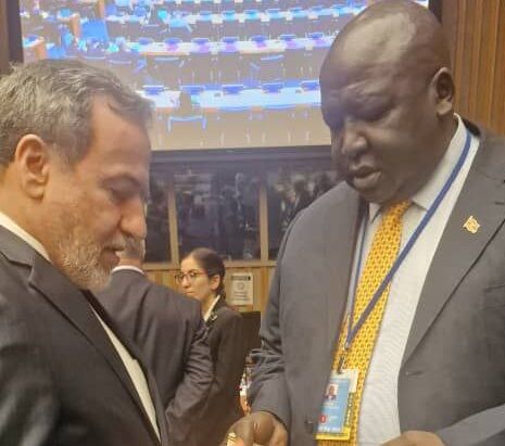 دیدار عراقچی با وزیران امور خارجه ونزوئلا، اوگاندا و معاون وزیر امور خارجه چین