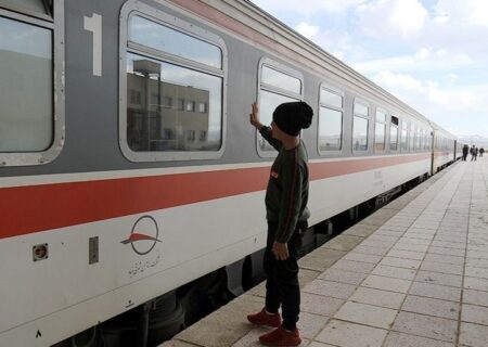 بهره‌برداری از ۱۷ پروژه ریلی و ورود ۲۸۳ ناوگان ریلی داخلی به راه‌آهن