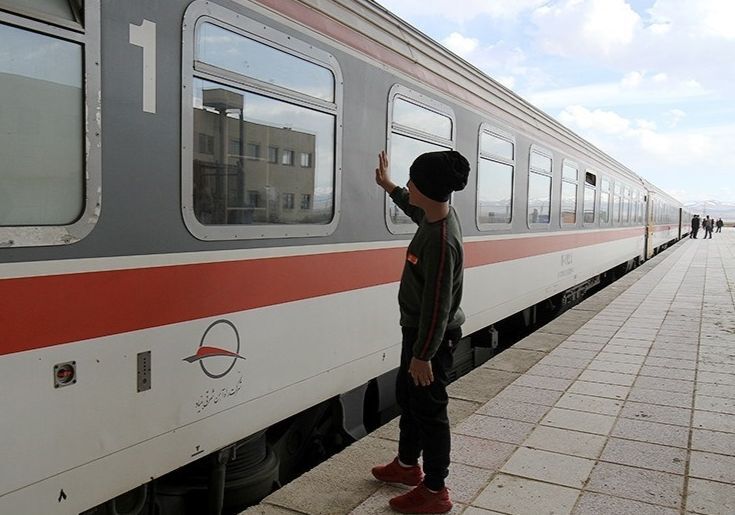 بهرهبرداری از ۱۷ پروژه ریلی و ورود ۲۸۳ ناوگان ریلی داخلی به راهآهن