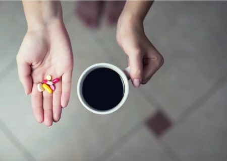 تاثیر عجیب قهوه روی آنتی‌بیوتیک‌ها