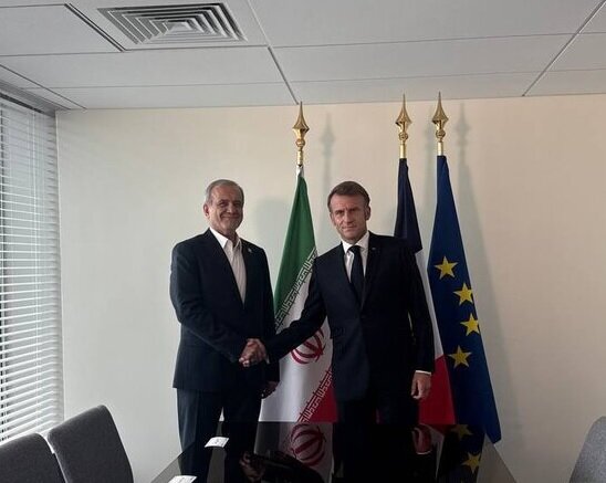 پزشکیان و مکرون دیدار کردند