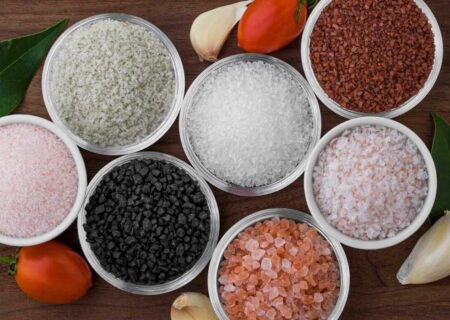 نمک یددار، نمک دریا و نمک‌های رنگی؛ حقایق و تبلیغات کاذب