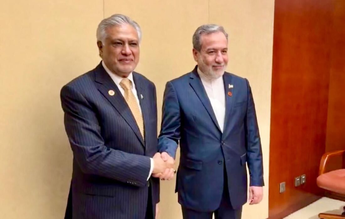 محکومیت تجاوزات اسرائیل، محور گفت‌وگوی وزرای خارجه ایران و پاکستان در دوحه