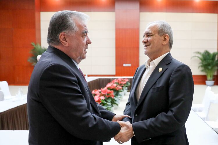 پزشکیان:همکاریهای تهران و دوشنبه در تمام عرصهها رو به گسترش است