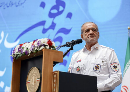 دولت مصمم است اقداماتی تحول‌آفرین در نظام سلامت انجام دهد