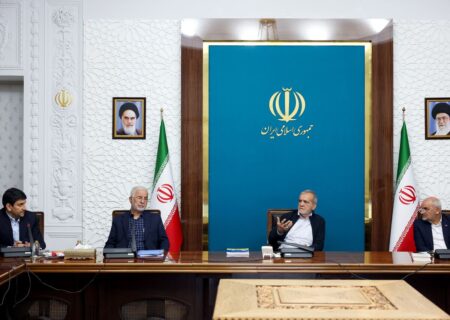 پزشکیان: ارائه خدمات به مردم بر مبنای طرح‌های «ژئوکد» و «جی‌نف» صورت خواهد گرفت