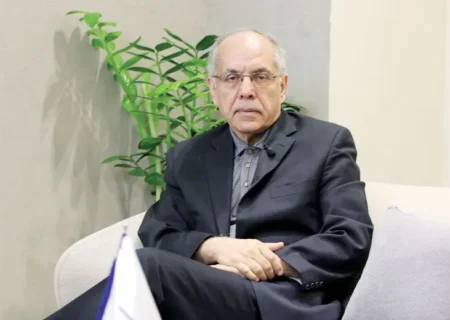 روزنه ای برای تغییر مسیر وجود دارد