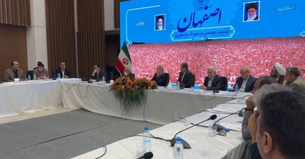 امیدوارم با اجرای راهکارهای علمی در حال تدوین، تعادل را به طبیعت بازگردانیم